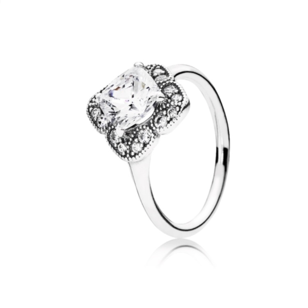 Pandora Ring-size 4.5